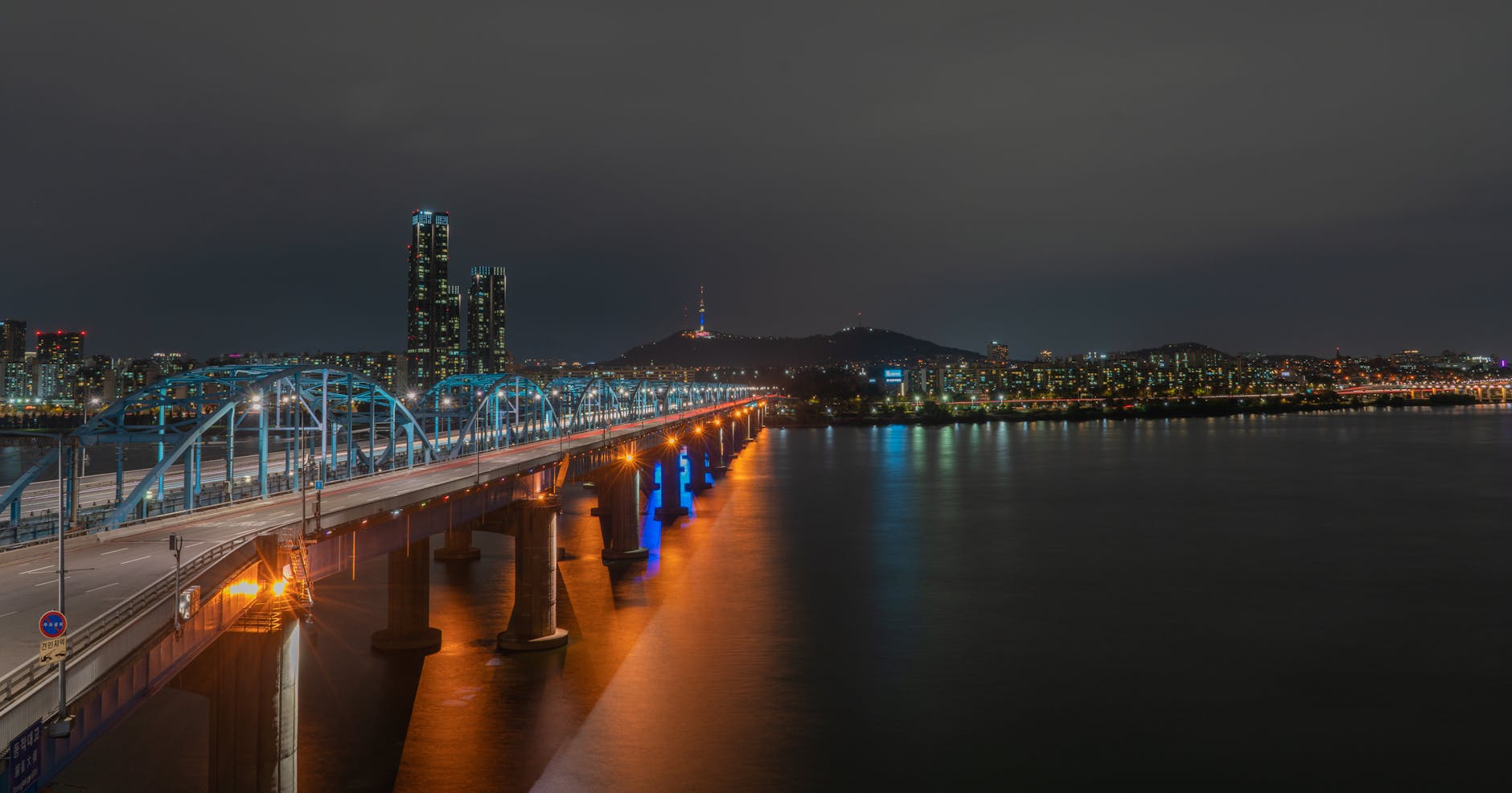 concrete bridge in seoul