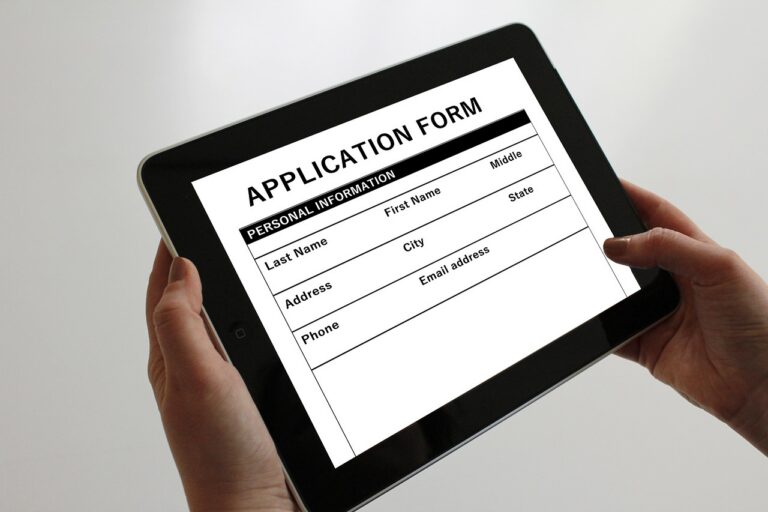 Application 1883453